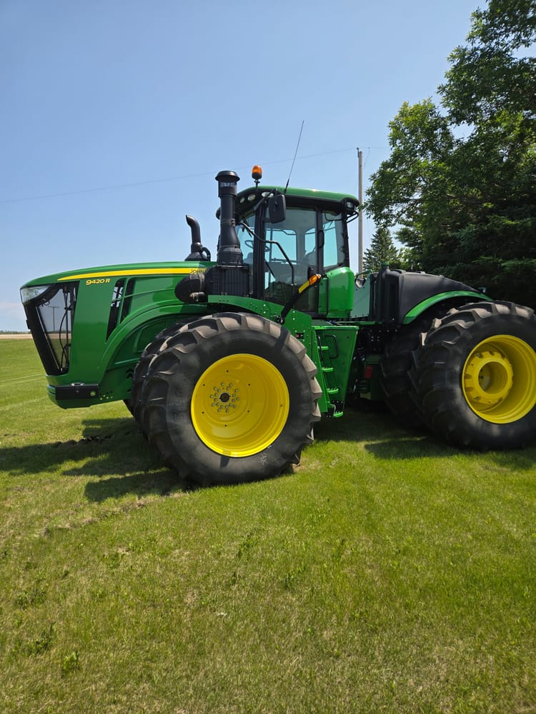 2019 JD 9420R TRACTOR ** ONLY 380 HRS**
