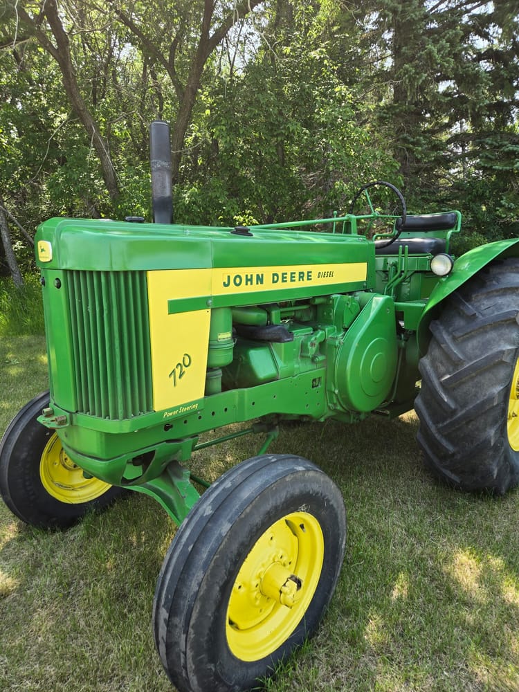 1958 JOHN DEERE 720
